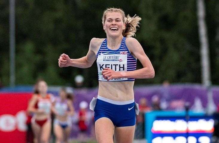 Megan Keith broke another record on her way to beating the Olympic qualifying standard over 5000m.