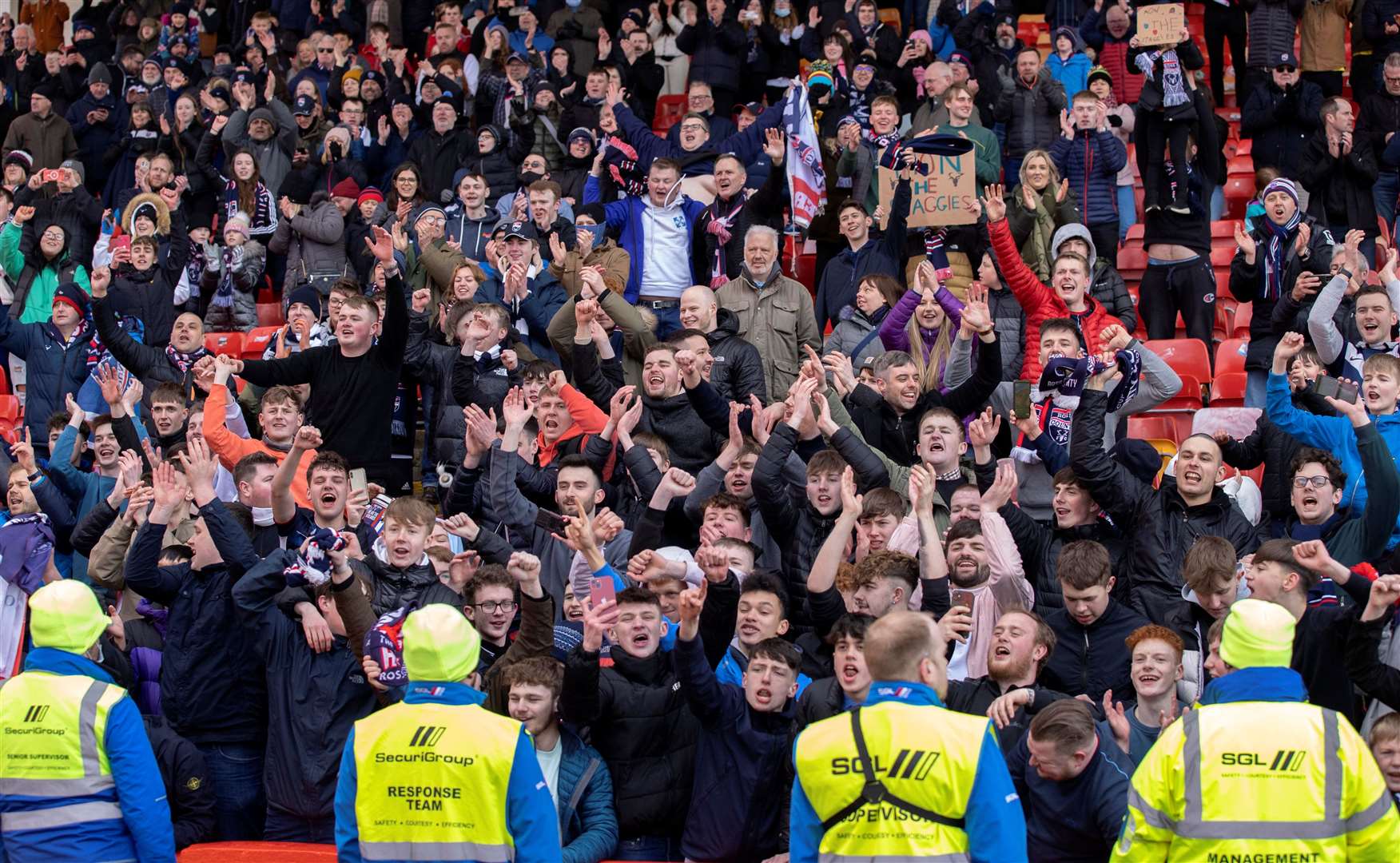 Don Cowie will be hoping to capitalise on the backing from Ross County fans at home. Picture: Ken Macpherson