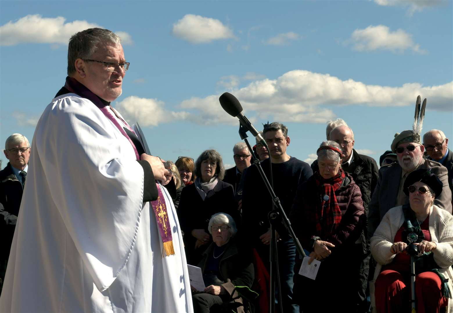 Canon Mel Langille gives the benediction. Picture: James Mackenzie.