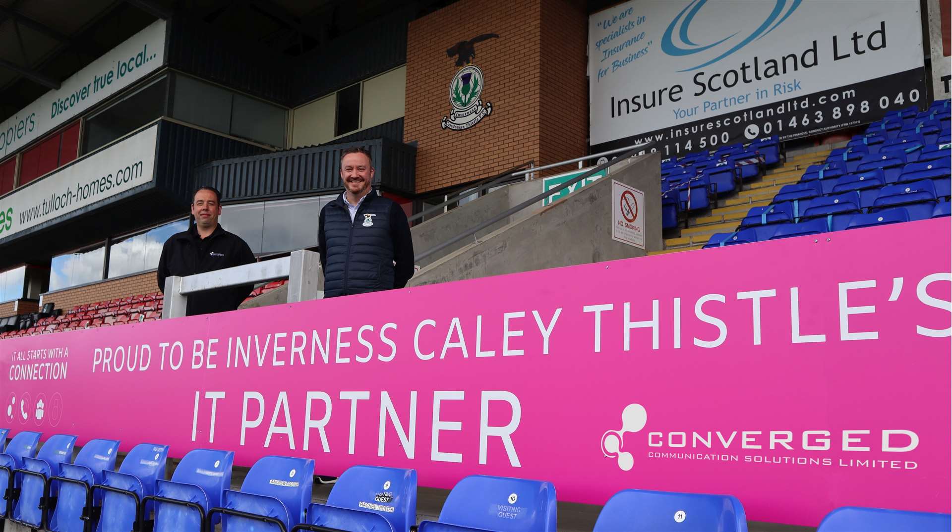 Left to Right: Converged General Manager Andy McKay and ICTFC Commercial Director Keith Haggart unveil the IT partnership