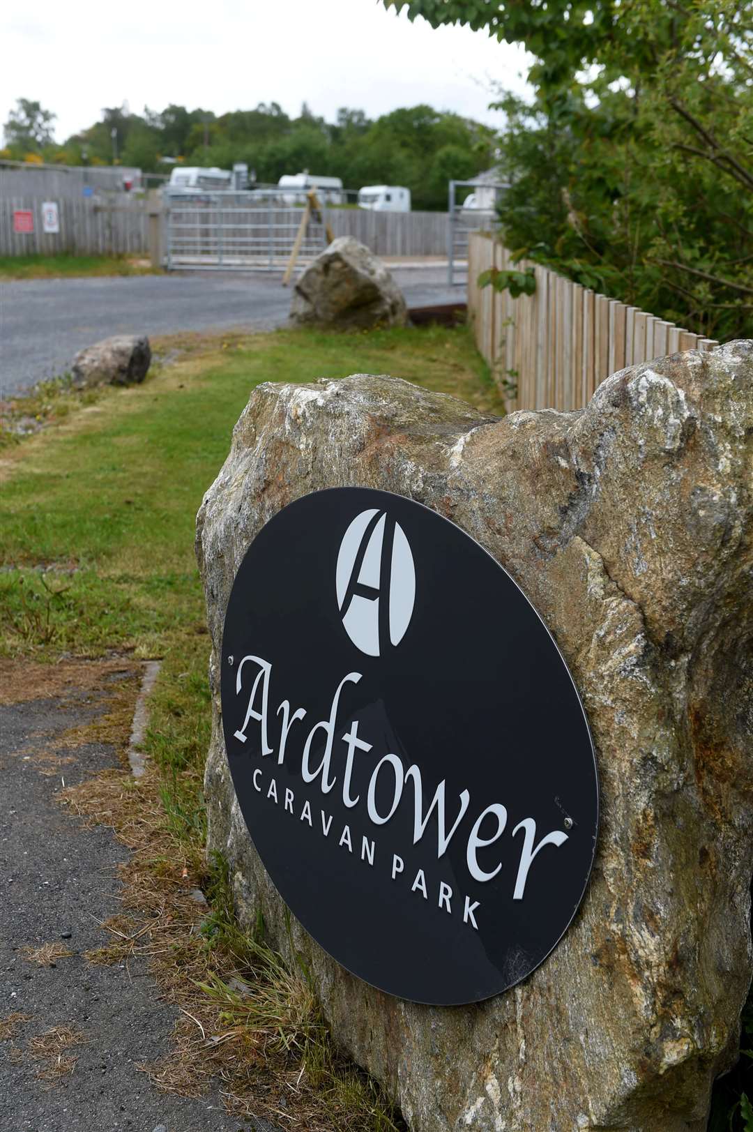 Ardtower Caravan Park’s owners Iain Mackintosh and Elaine Pope have applied for permission to expand with 10 new glamping pods.