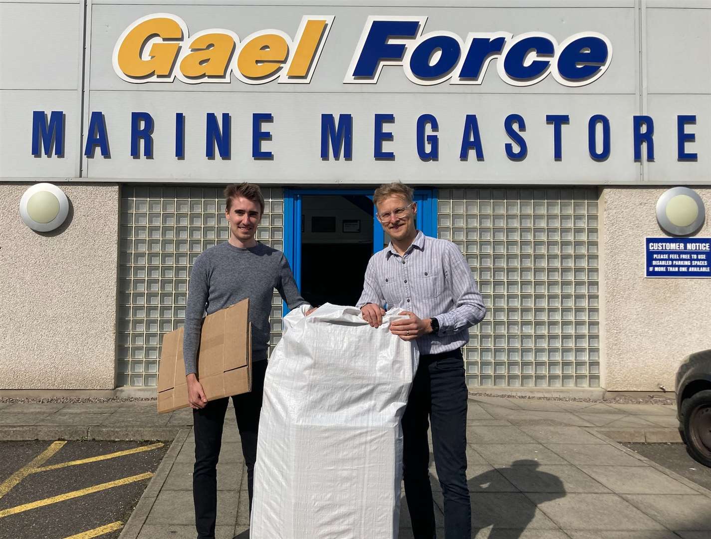 Àban Outdoors business manager Calum Smith (left) with Marc Wilson of Gael Force Group.