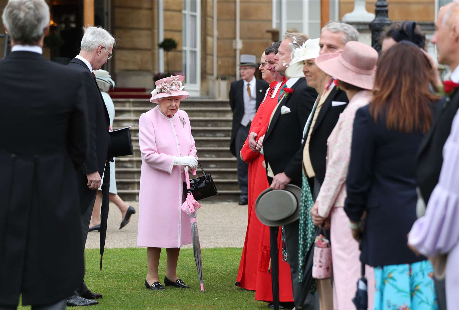 The Queen attending a Buckingham Palace garden party (Yui Mok/PA)