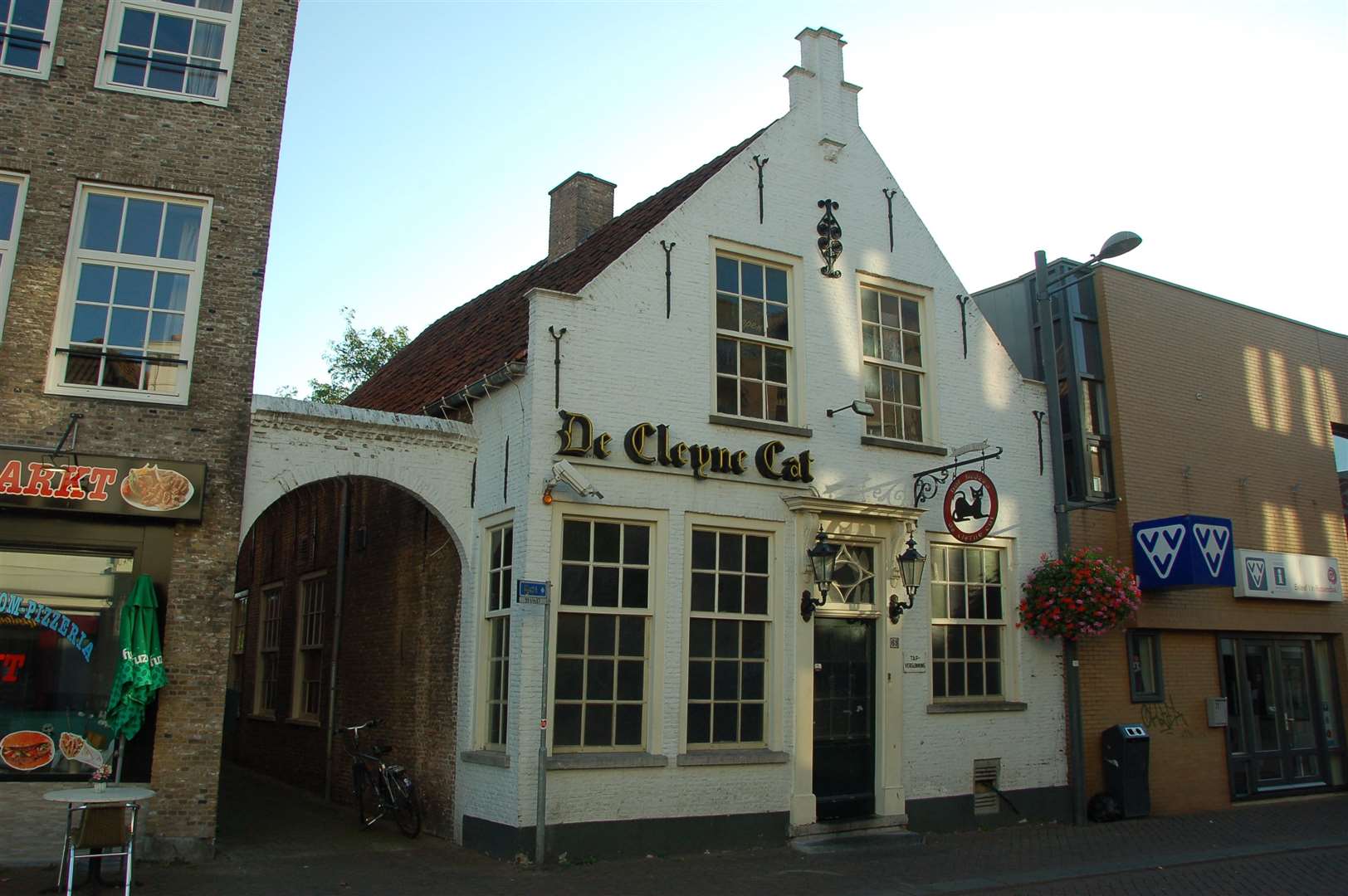 De Clyne Cat, the oldest building next to the VVV, the tourist office, in Roosendaal.