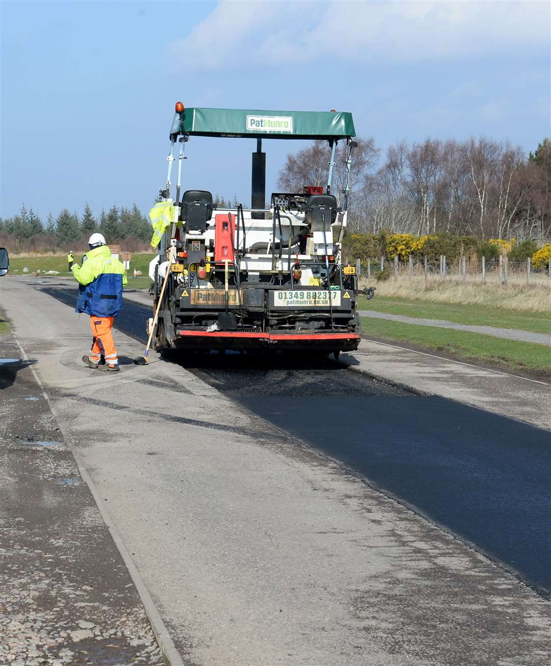 Resurfacing work on access road to Culloden Battlefield,diversion in place...Picture: Gary Anthony. Image No..
