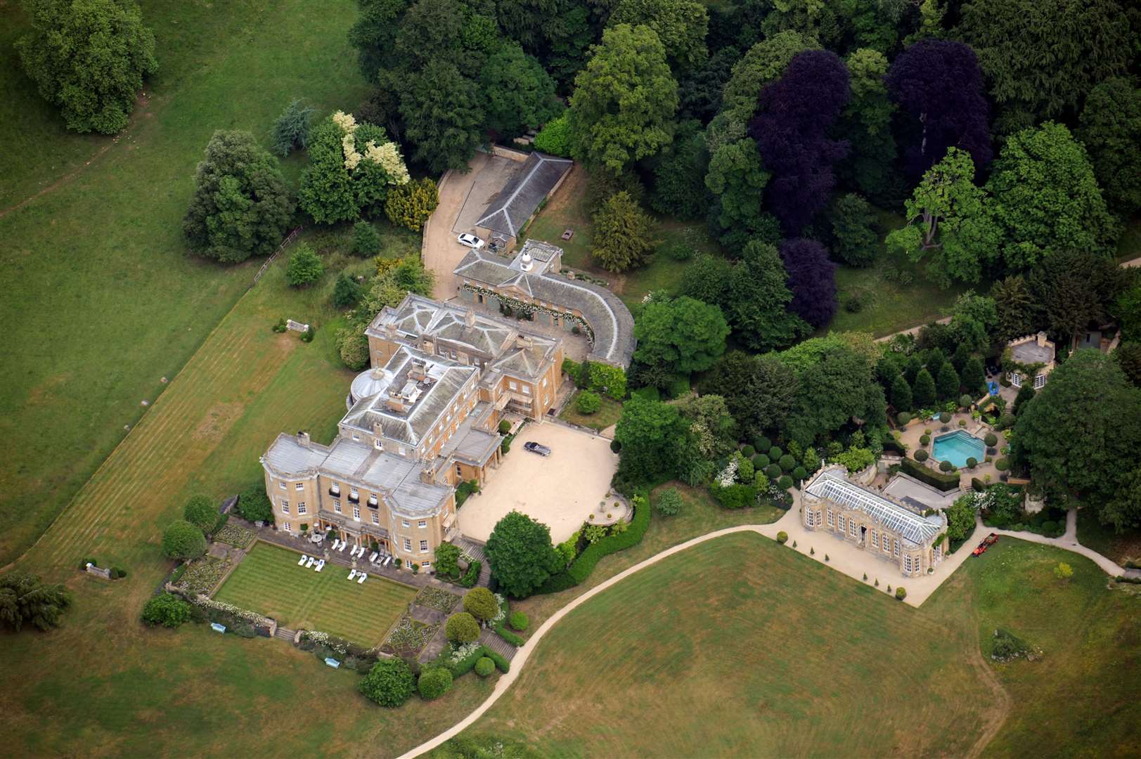 Aerial view of Daylesford House (Alamy/PA)