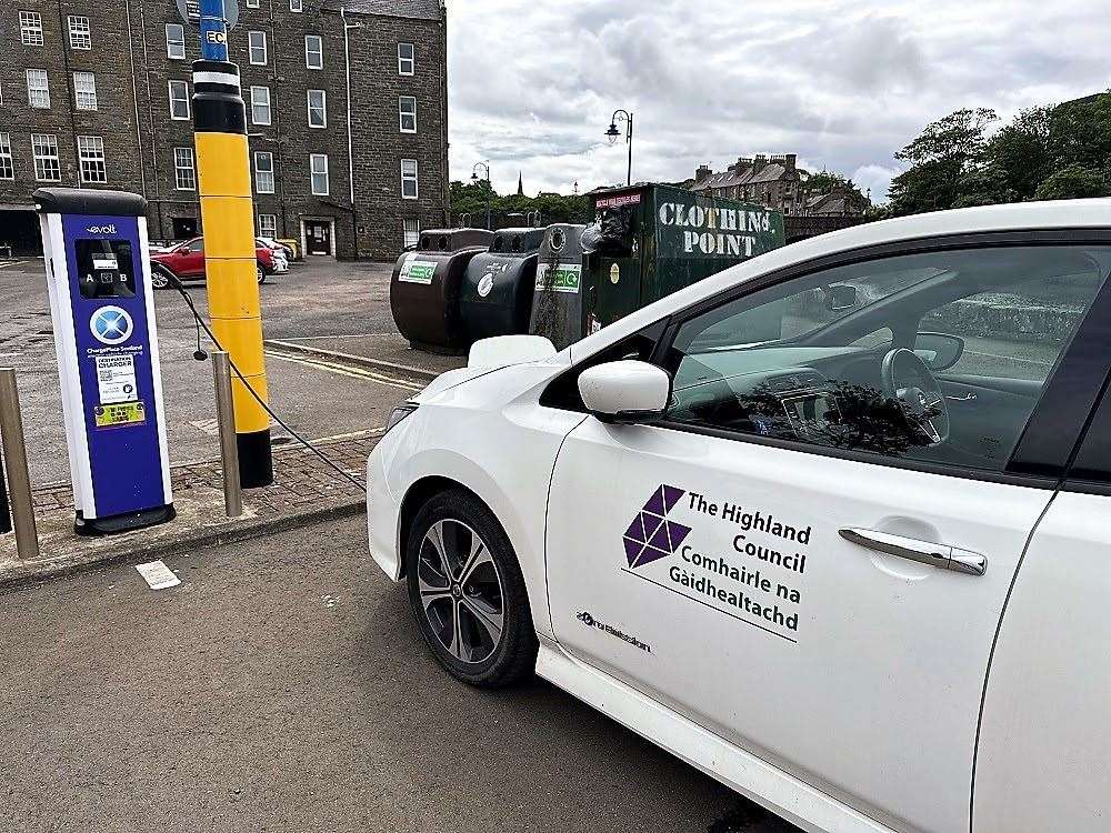 A car rally event will put the spotlight on electric vehicles and the Highland charging network this week.