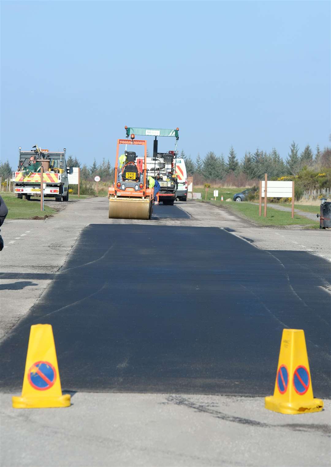 Resurfacing work on access road to Culloden Battlefield,diversion in place...Picture: Gary Anthony. Image No..