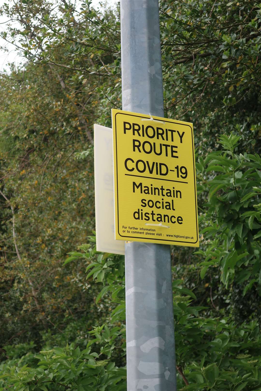 Some priority route signs have been put up in Inverness.