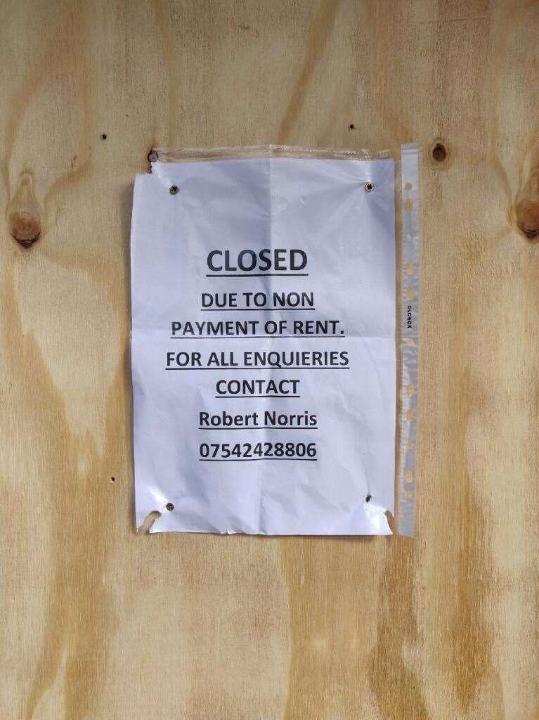 The notice indicating the reason for closure of SoBar in Inverness