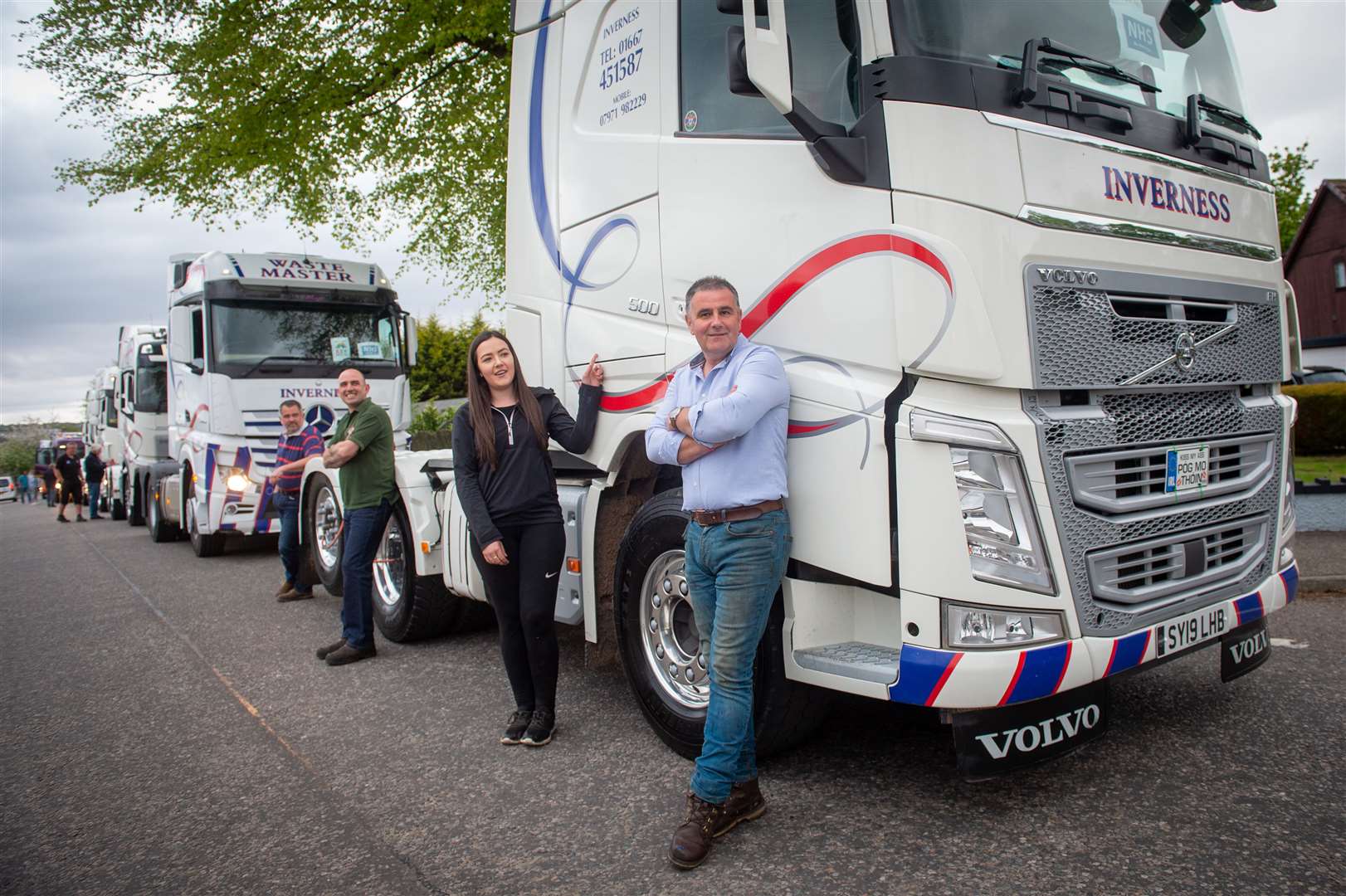 Steven Barclay and his daughter Lucy were among drivers who led a convoy past Raigmore Hospital. Picture: Callum Mackay