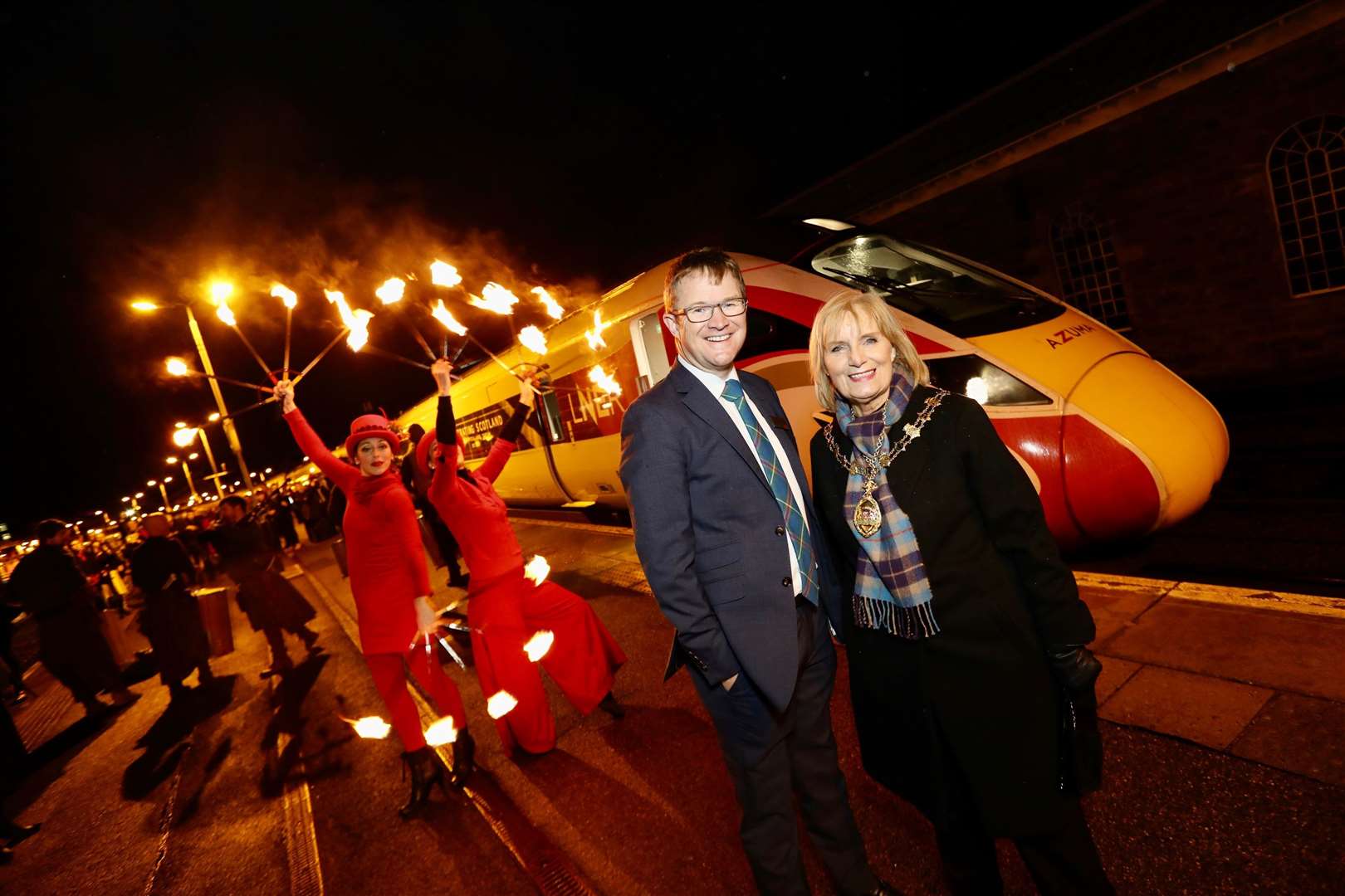 LNER managing director David Horne and Provost Helen Carmichael mark the strat of the first Azuma train on the Highland Chieftain route. Please credit: LNER/CREST PHOTOGRAPHY