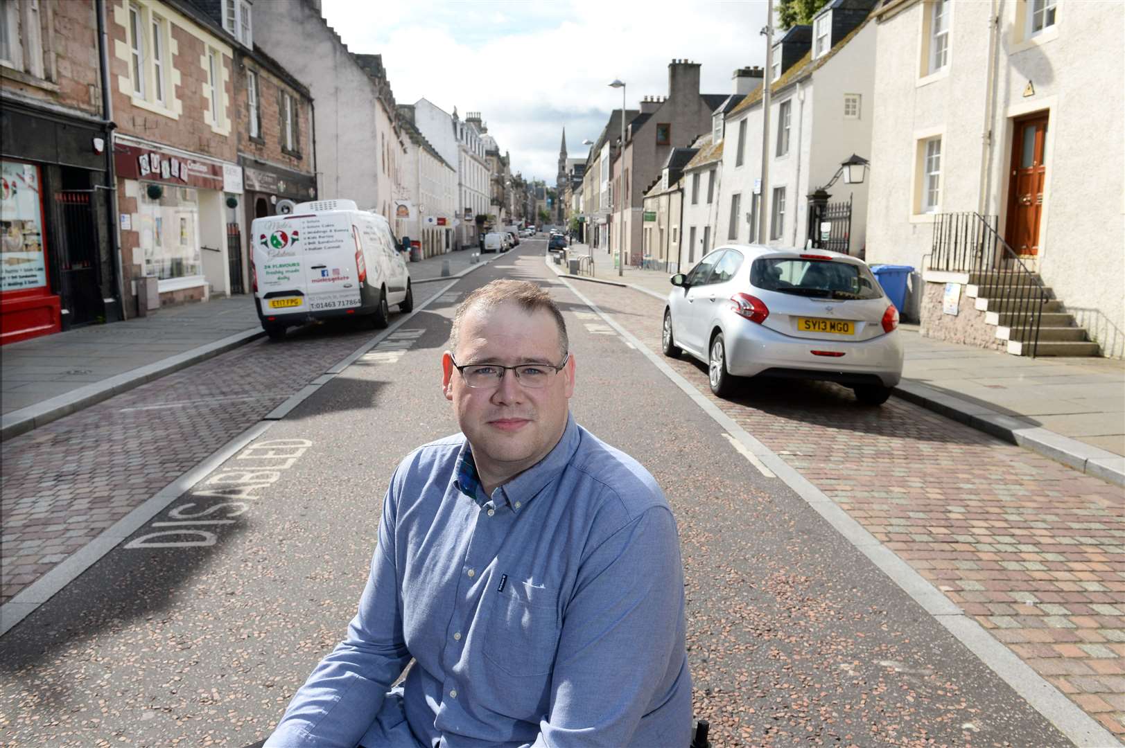 Councillor Andrew Jarvie is urging taxi and private hire drivers to check if they are eligible for the support before the fund is closed.
