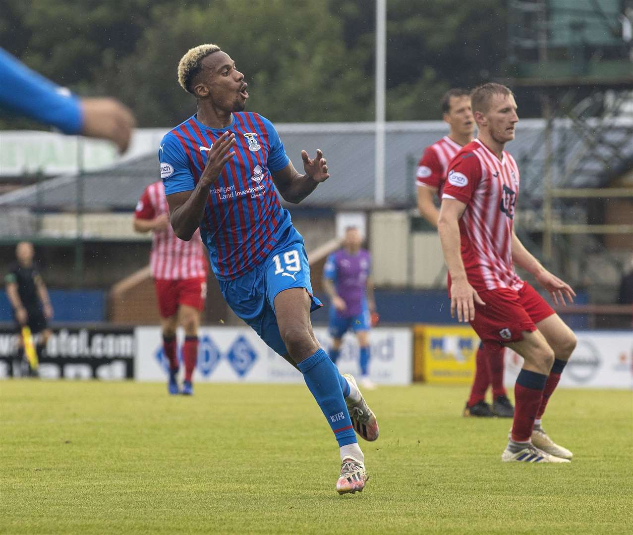Picture - Ken Macpherson, Inverness. Inverness CT(1) v Raith Rovers(0). 07.08.21. ICT’s Manny Duku after seeing his shot saved by Raith 'keeper Jamie MacDonald.
