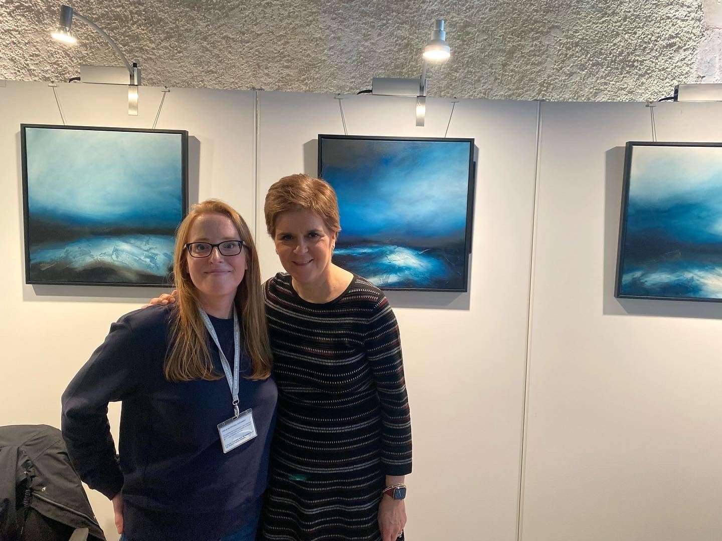 The First Minister Nicola Sturgeon stopped to talk to Reina Edmiston about her work during the exhibition.