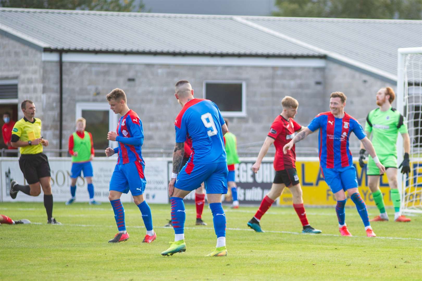 Roddy MacGregor celebrate scoring the fifth goal for the visitors. Picture: Daniel Forsyth..