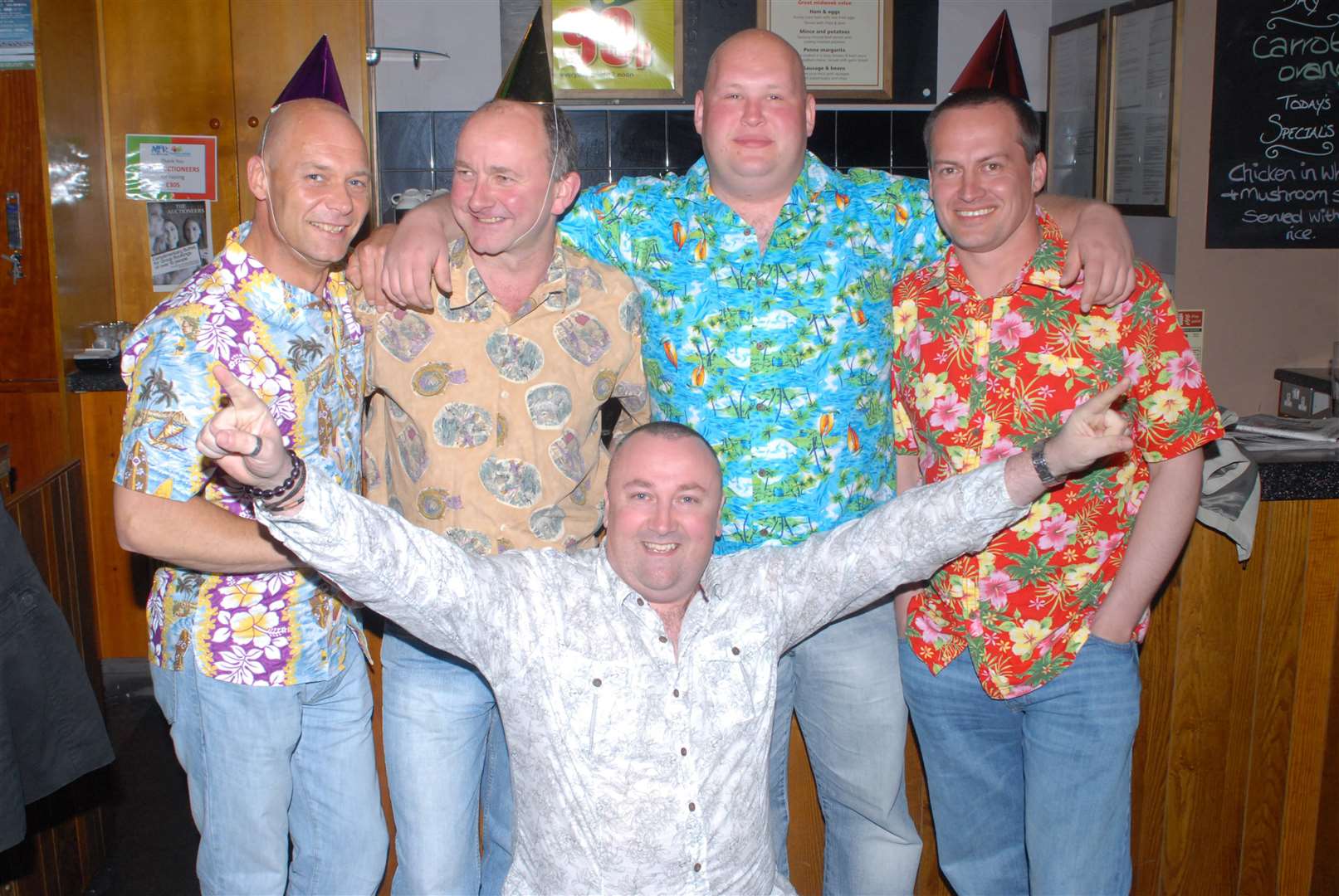 See: Copy By: .Cityseen.Hawian shirt night at Auctioneers for (left)John Ross,Euan McBean, David Love,Big Eddie and Colin Alston..Pic By Gary Anthony..SPP Staff.Photographer.