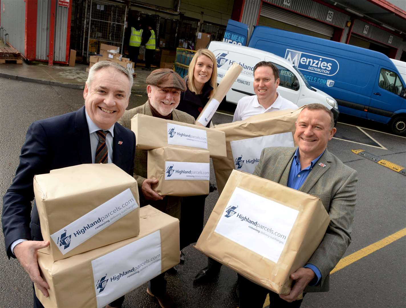 MP Drew Hendry (right) and MSP Richard Lochhead (left) have been campaigning about delivery charges to the north of Scotland for a while.