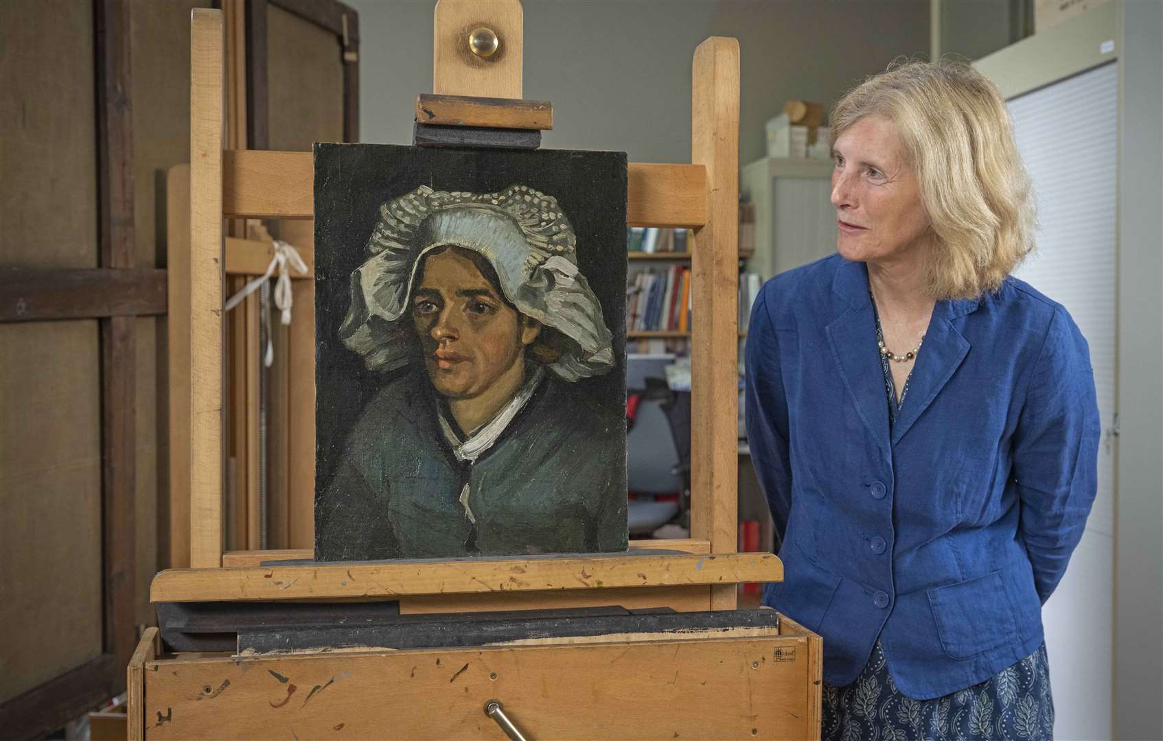 Senior Curator Frances Fowle views Head of a Peasant Woman by Vincent Van Gogh. (Neil Hanna/National Galleries of Scotland)