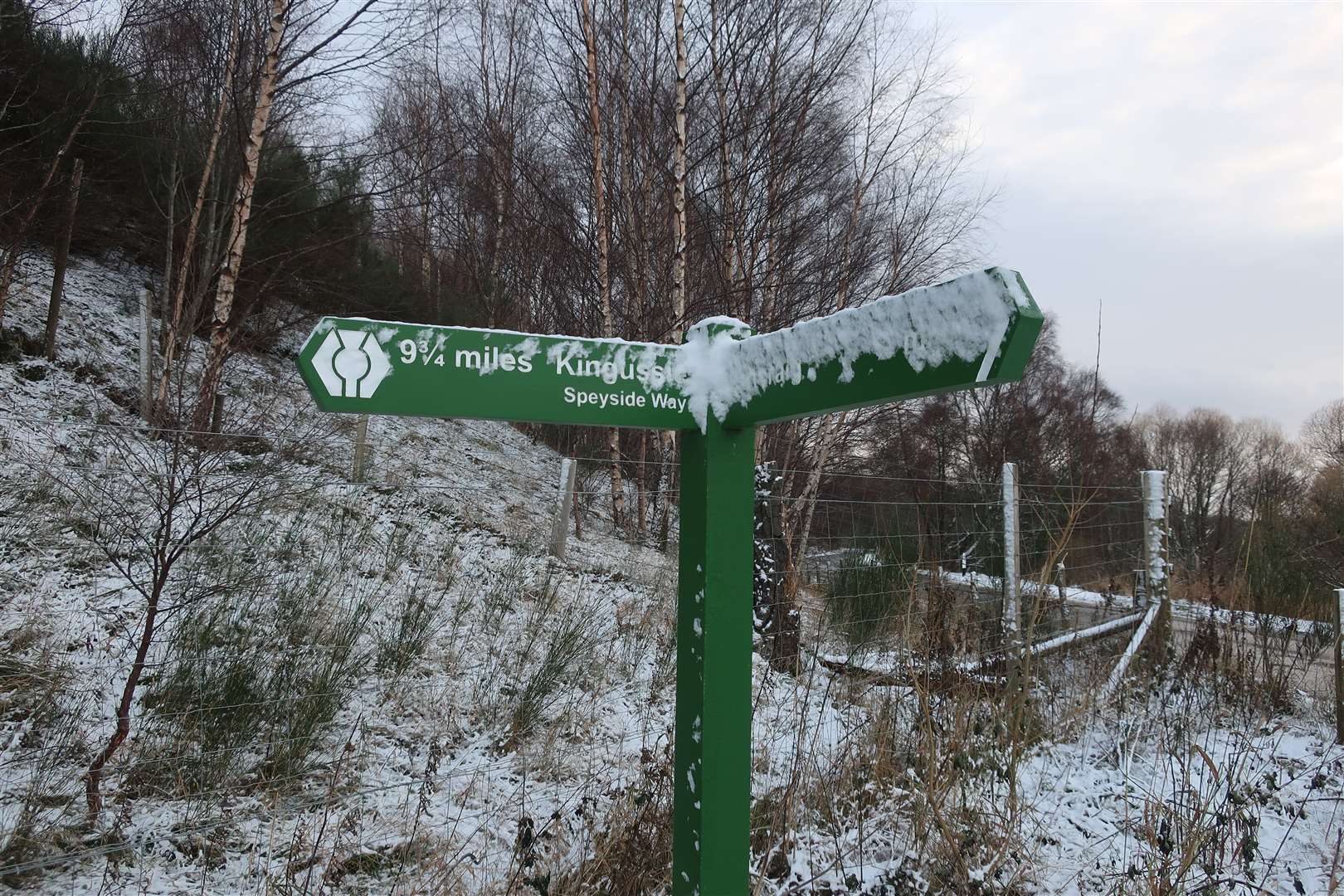 Speyside Way sign to Kingussie..