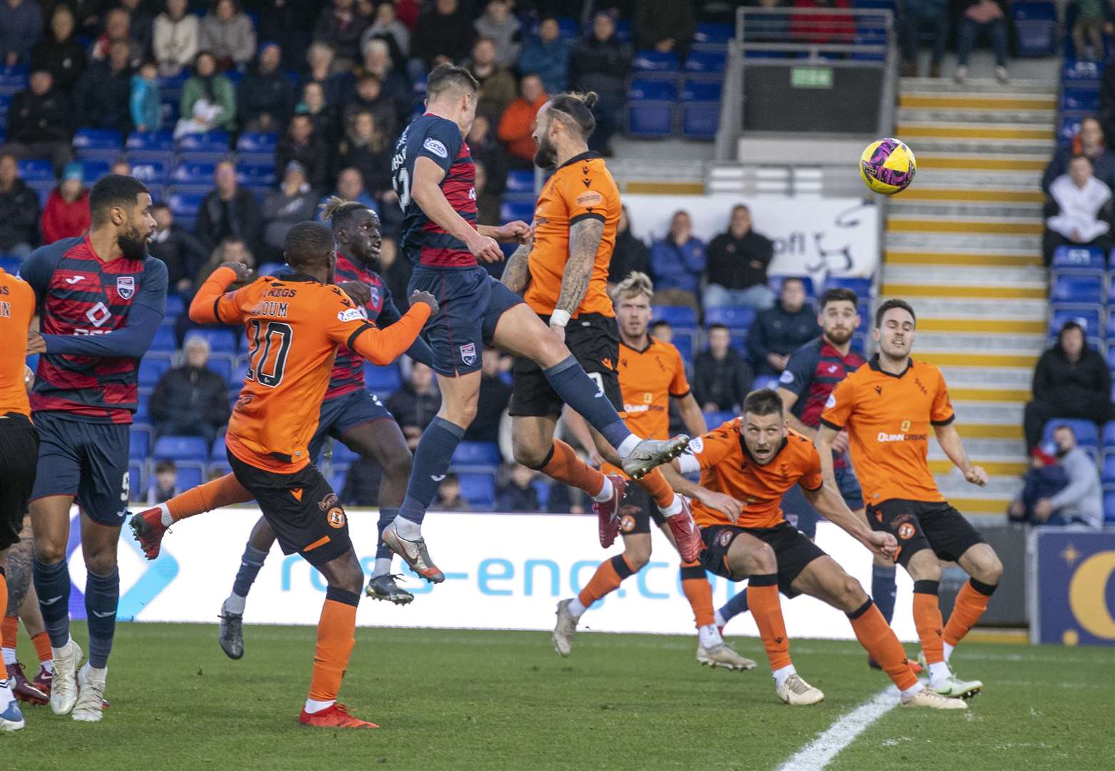 Picture - Ken Macpherson. Ross County(1) v Dundee Utd(1). 15/10/22. Ross County's Callum Johnson heads only inches wide in the final minute.