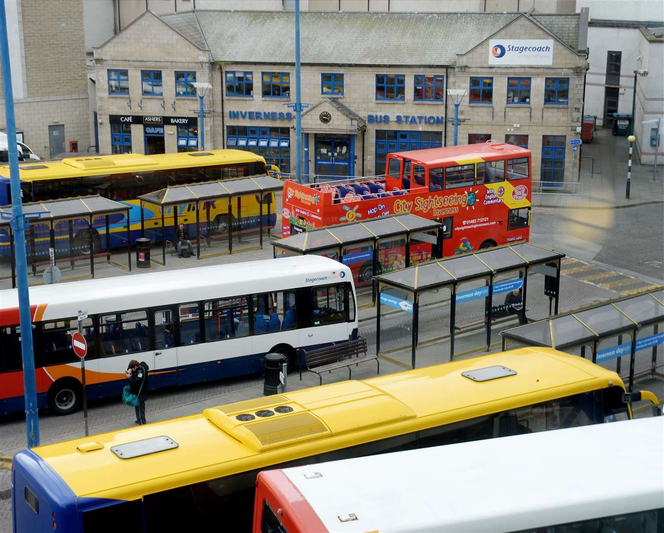 Buses could be prioritised on key city routes under ambitious new plans to drive down car use.