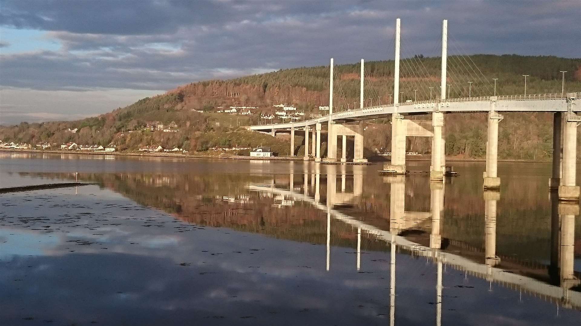 The Kessock Bridge which has lane restrictions due to the latest Met Office weather warning.