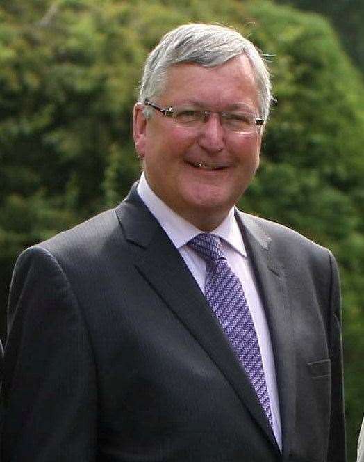 MSP Fergus Ewing has been asked to provide better access to shopping for blind and partially sighted people.