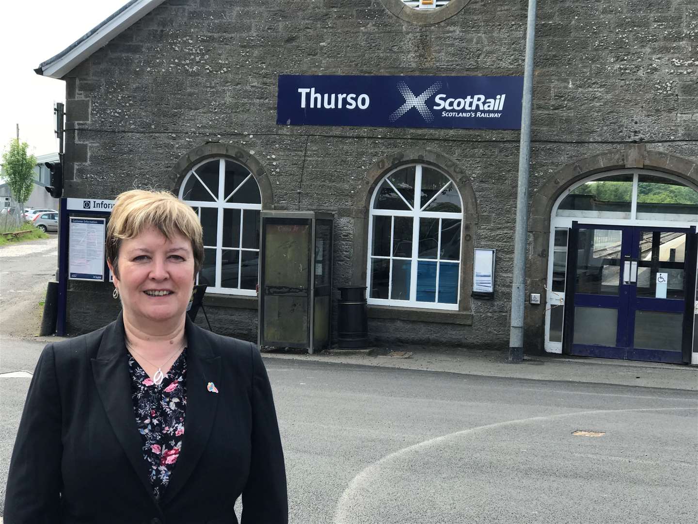 Rhoda Grant outside Thurso Railway Station on the Far North Line, which runs from Caithness to Inverness.