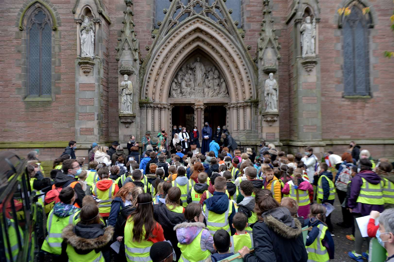 Cura - Guardian. An event to mark the start of the COP 26 at Inverness Cathedral: All the school children round the front of the cathedral. Picture: James Mackenzie.