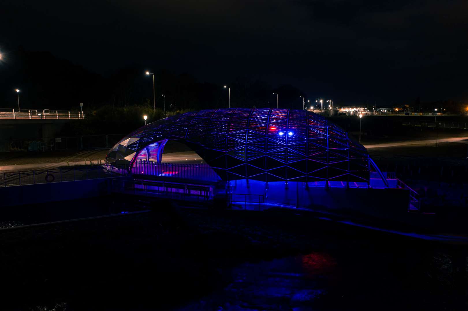 Hydro Ness was lit up in red and blue to mark the anniversary of the Battle of Culloden.