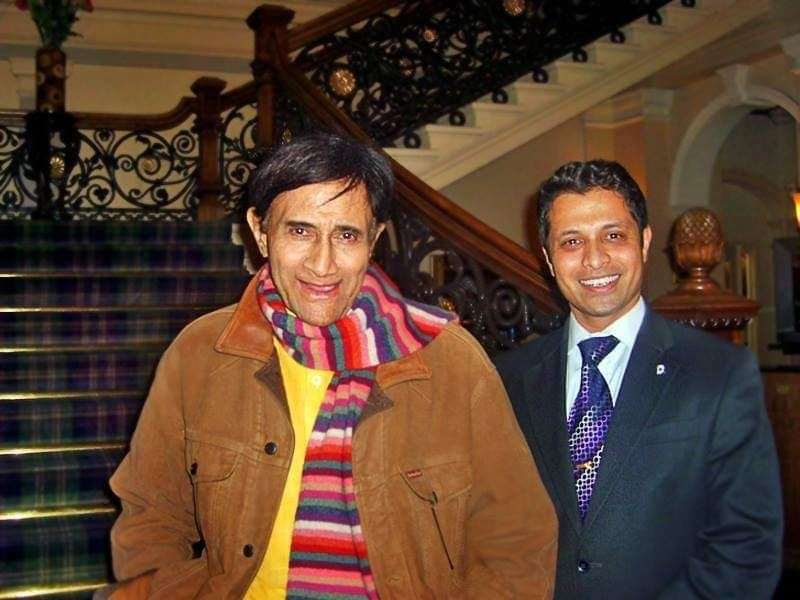 Dev Anand with Sanjay Das in the Royal Highland Hotel. Picture: Sanjay Das.