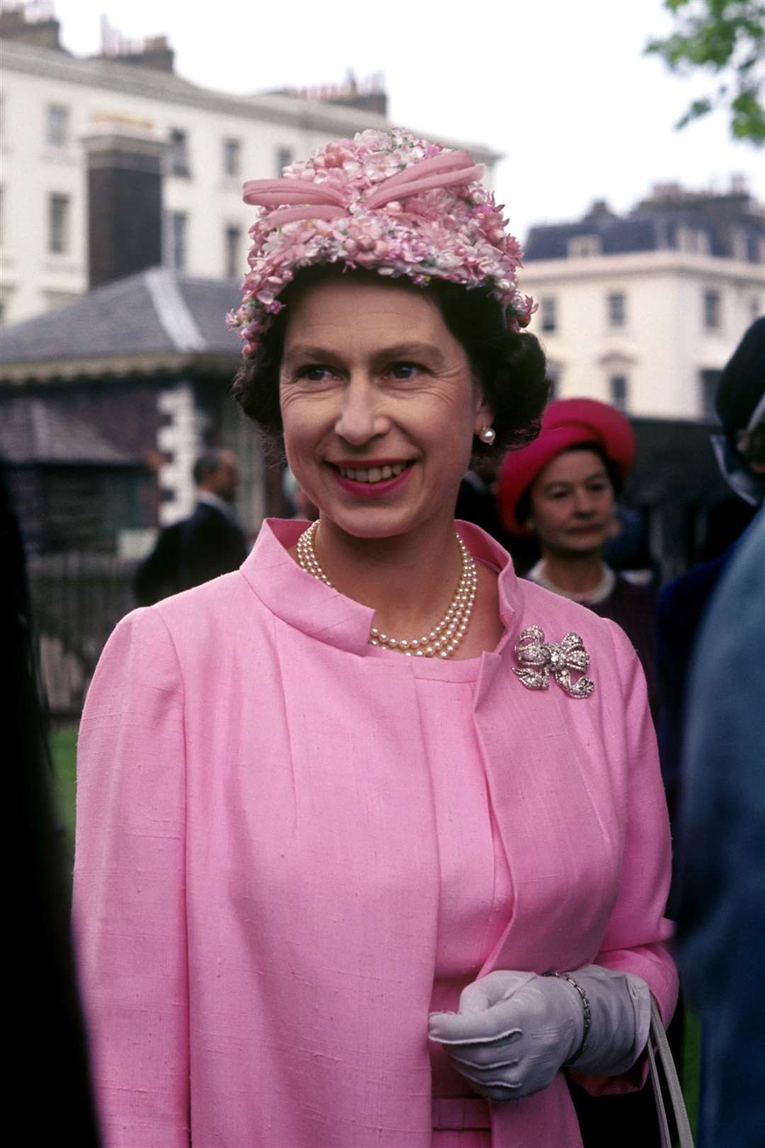 The monarch at a garden party in the grounds of the Royal Hospital, Chelsea, in 1967 (PA)