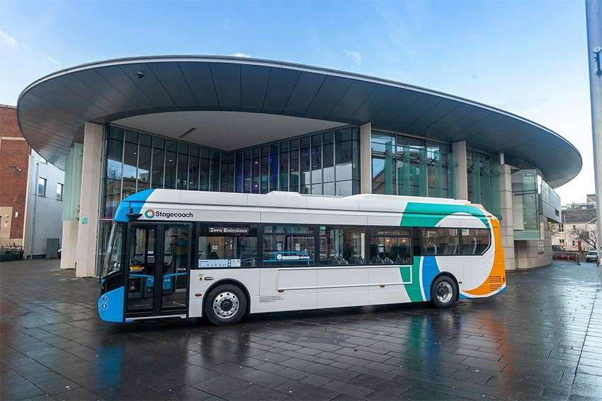 A fleet of 25 new e-buses ware expected to be rolled out between routes 1 and 9 by the end of the year.