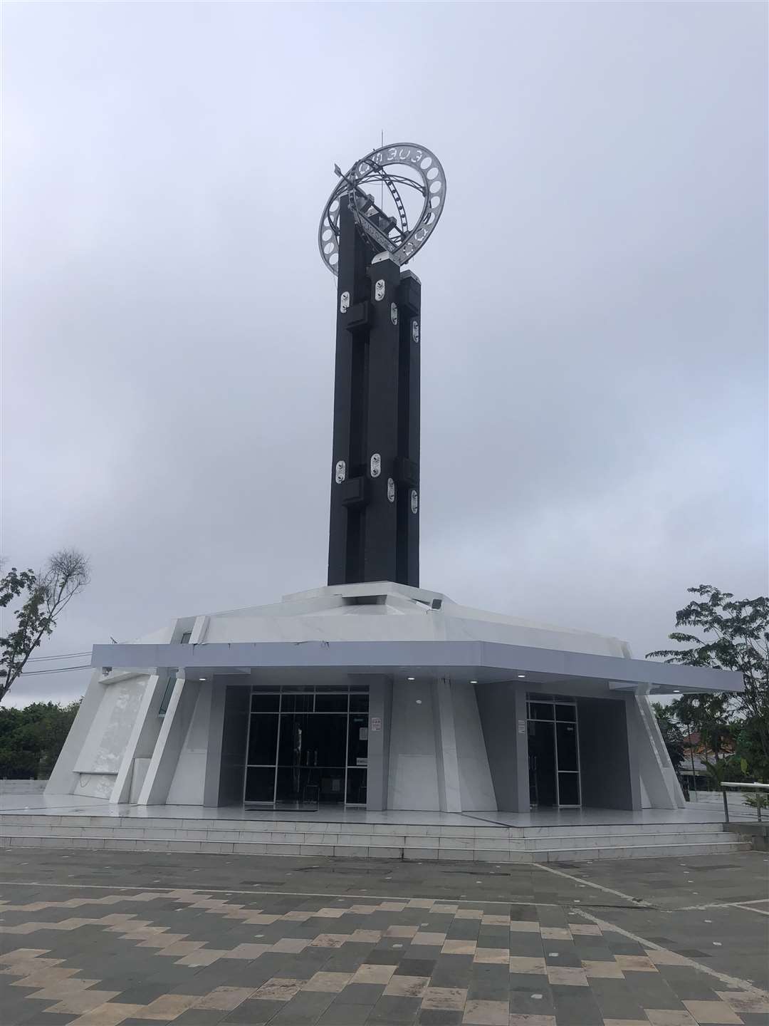 Equator monument.