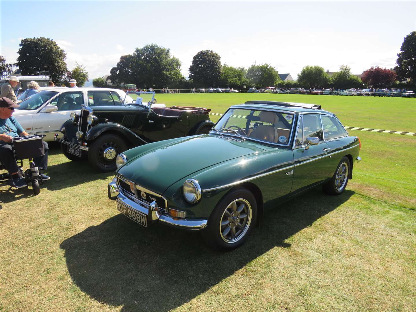 Chris Silver's MGB V8 with the Morris 8 of Robert McIntosh behind.