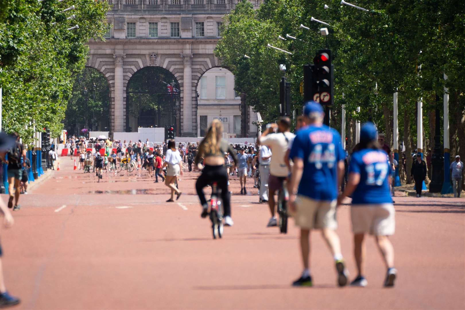 The road surface on The Mall near Buckingham Palace shimmered in the heat (James Manning/PA)