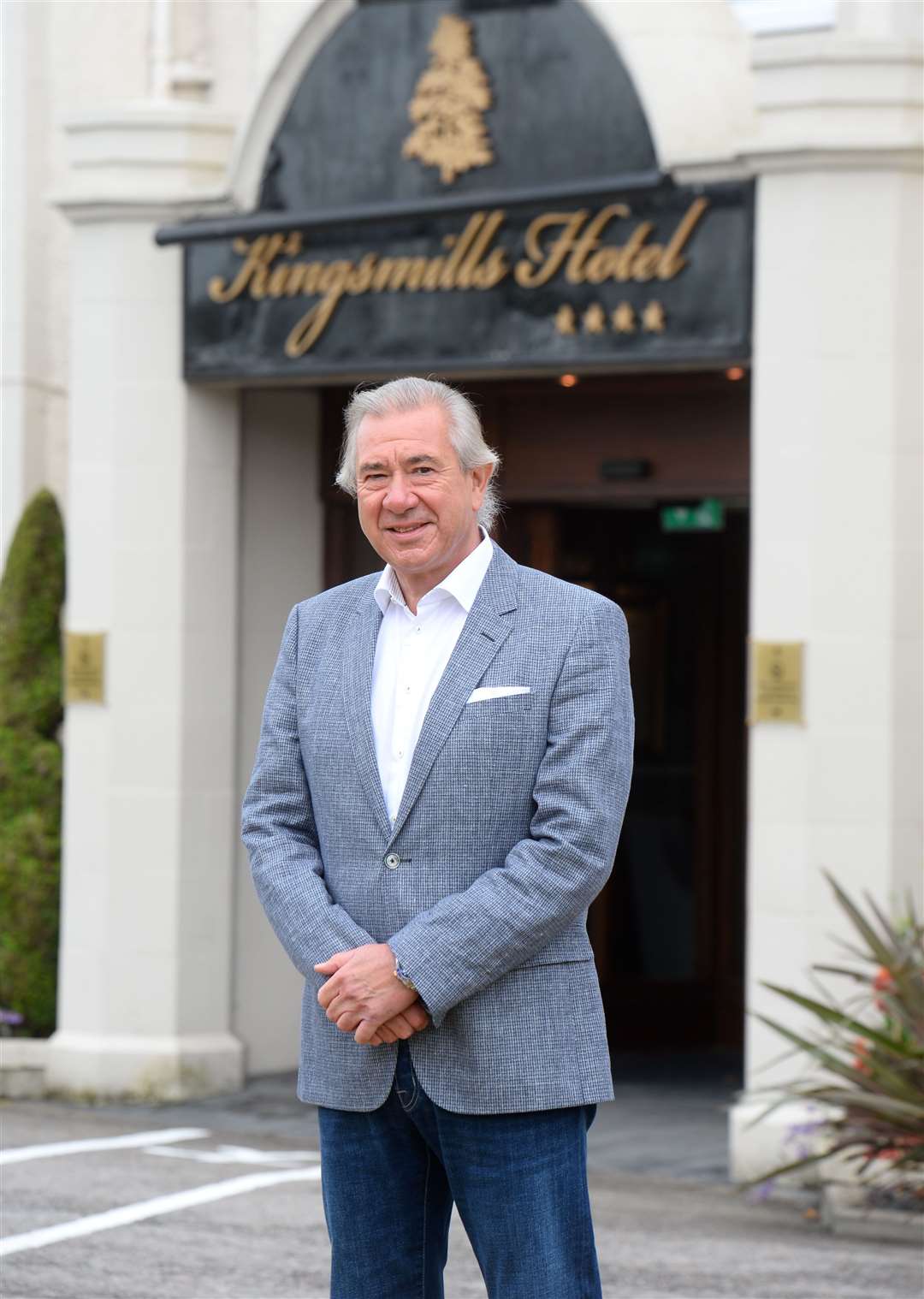 Tony Story of Kingsmills Hotel.