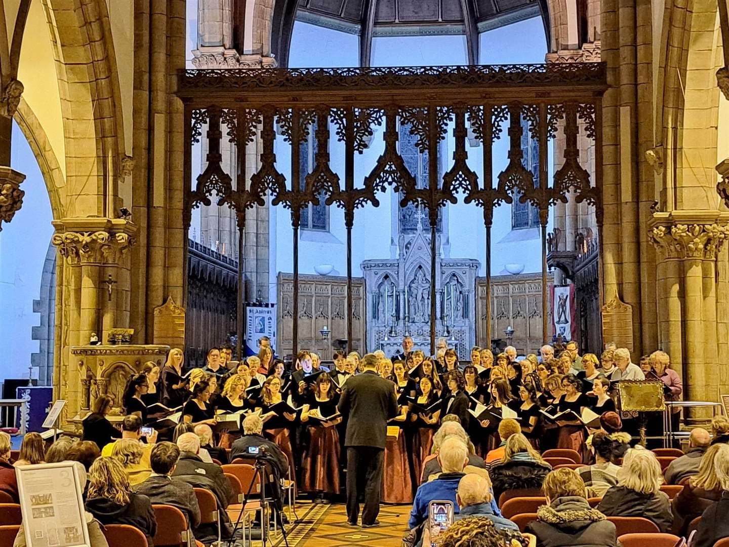 Choir singing at inverness Cathedral raises funds for Highland Hospice.
