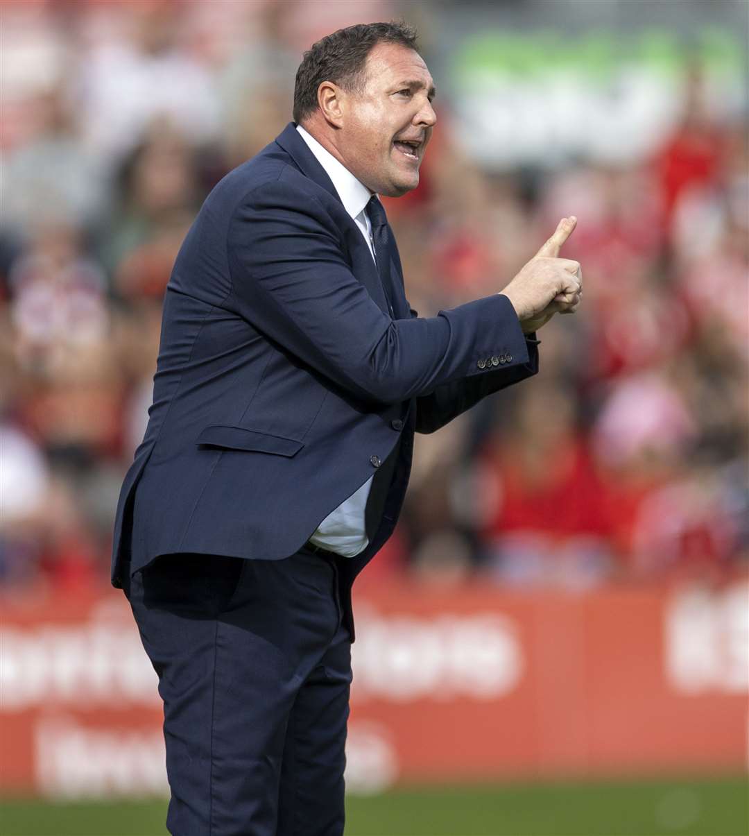 Malky Mackay will happily take every opportunity he gets to give instructions to his players. Picture: Ken Macpherson