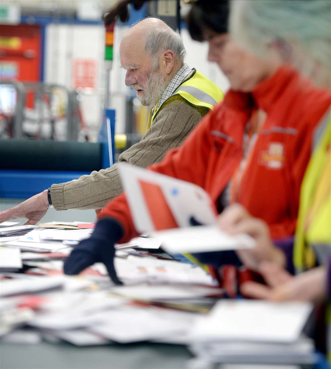 Rising sick leave set to force Royal Mail into delivery 