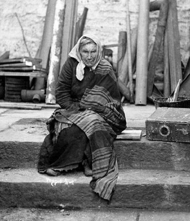 Peggy Sue was a Caithness 'worthy' photographed by Johnston. Peggy Sue is Margaret Stewart the first wife of George MacFEE. Peggy died at the Halkirk Poorhouse on October 15, 1904. Picture: Johnston Collection/Wick Society.