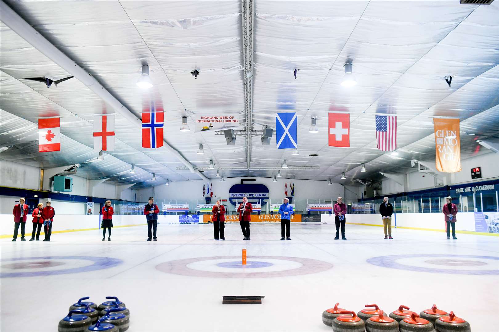Opening ceremony of Highland Week of International Curling.