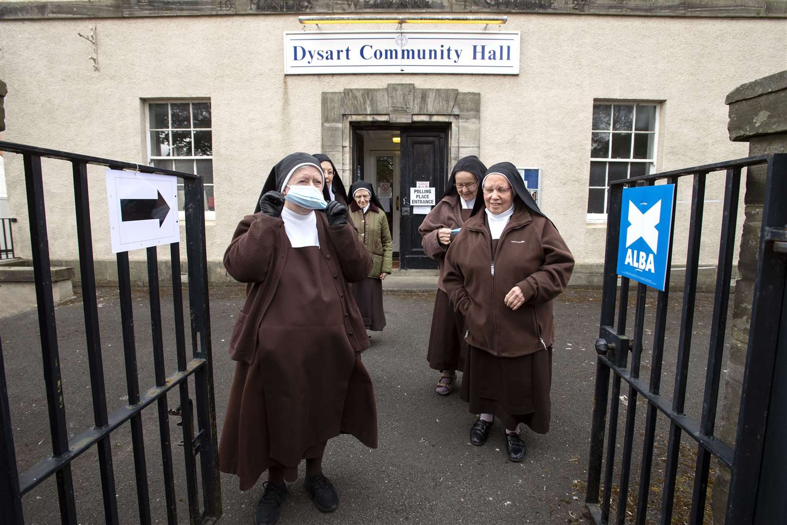A group of sisters from Carmelite Monastery in Dysart, Fife, leave the town’s polling station after casting their votes (Lesley Martin/PA)