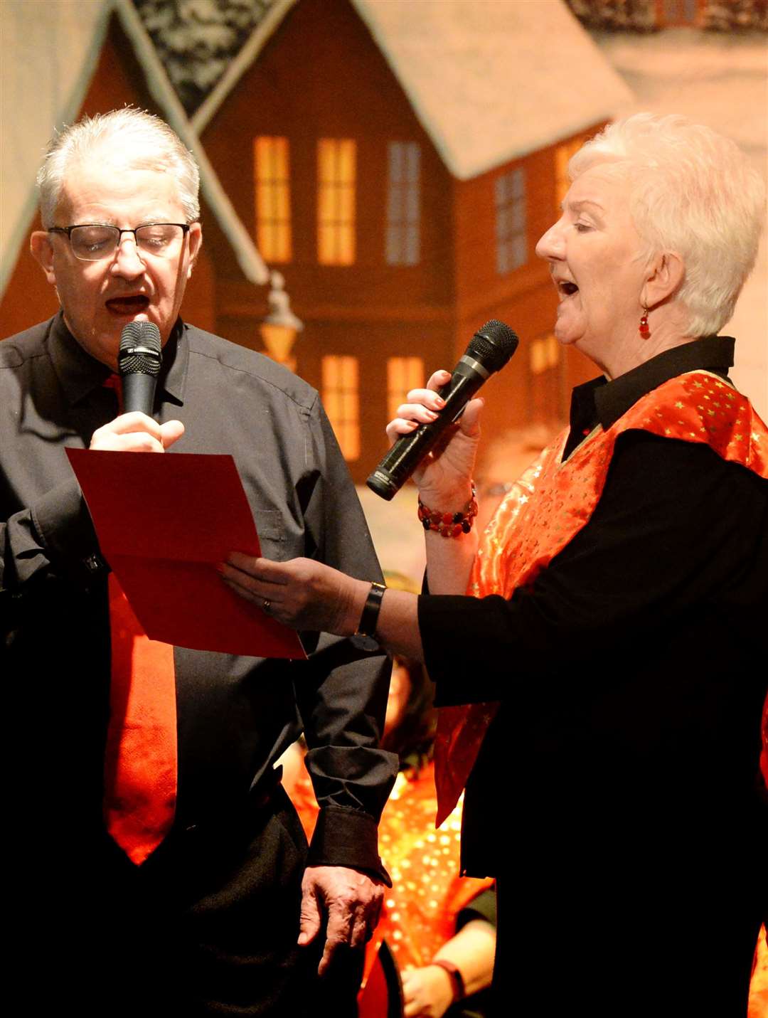 Richard and Liz Syret sing Have Yourself a Merry Little Christmas.