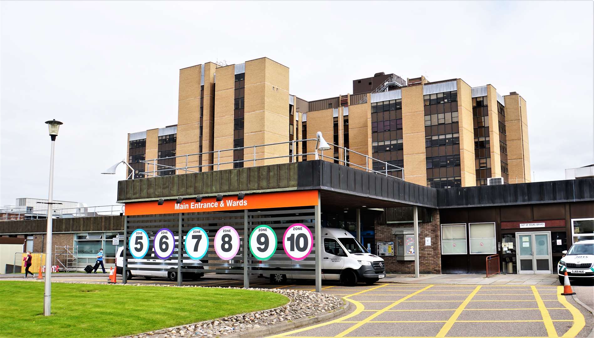 Ward 7C at Raigmore Hospital in Inverness has reopened following an outbreak of norovirus.
