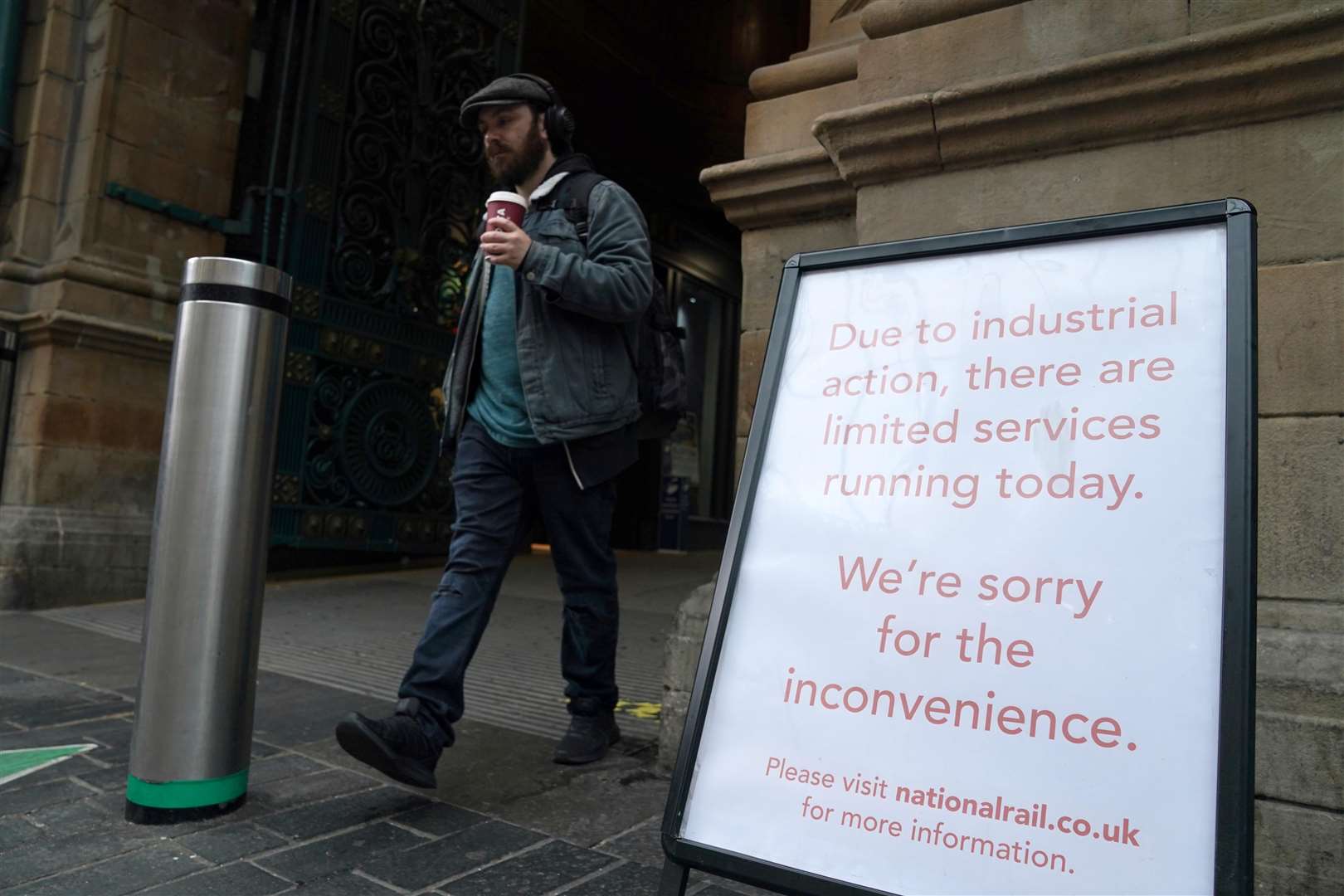 A sign at Glasgow Central Station (Andrew Milligan/PA)