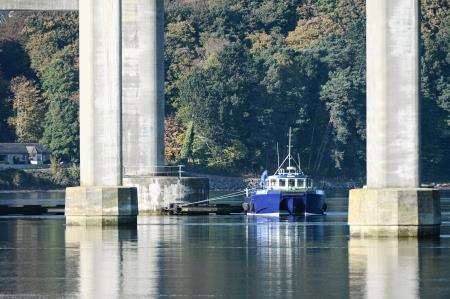 Engineers afloat to inspect Kessock Bridge