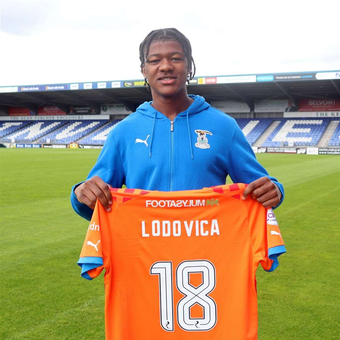 Harry Lodovica has signed for Inverness Caledonian Thistle.