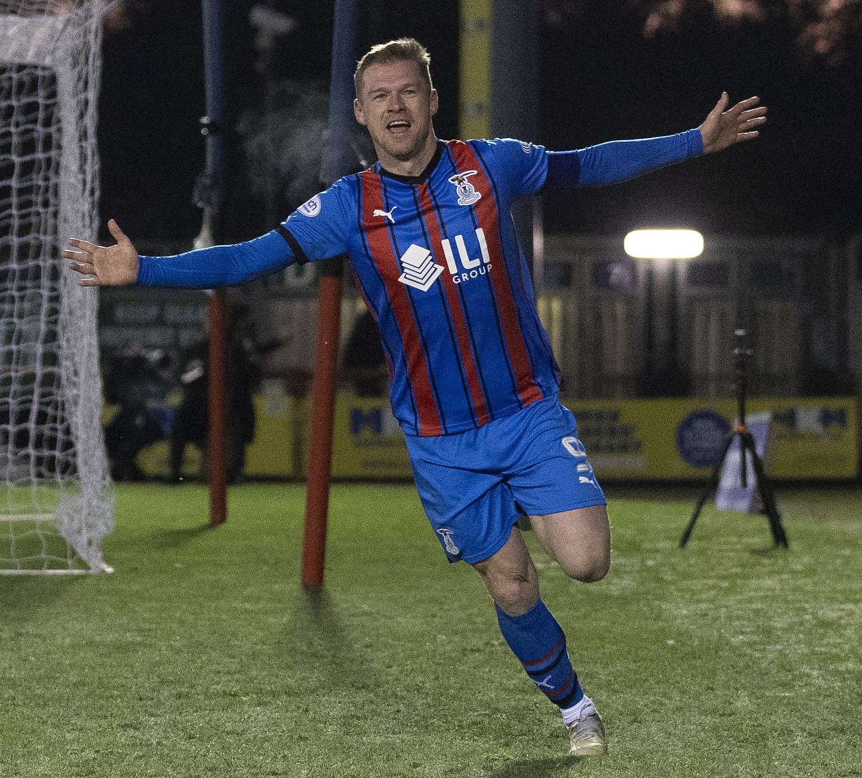 Picture - Ken Macpherson. ICT’s Billy Mckay celebrates his opening goal.